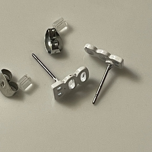 Boo Studs - Picture 3 of 3